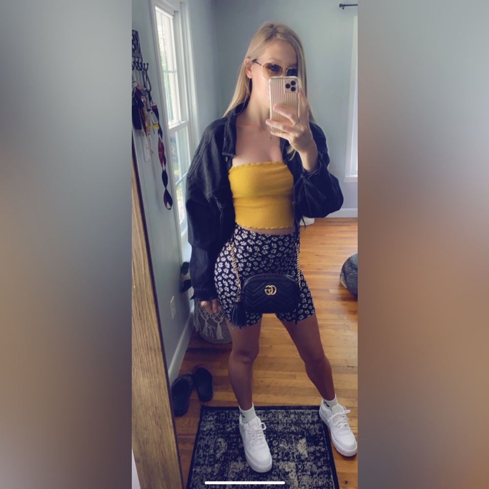 American Eagle Biker shorts